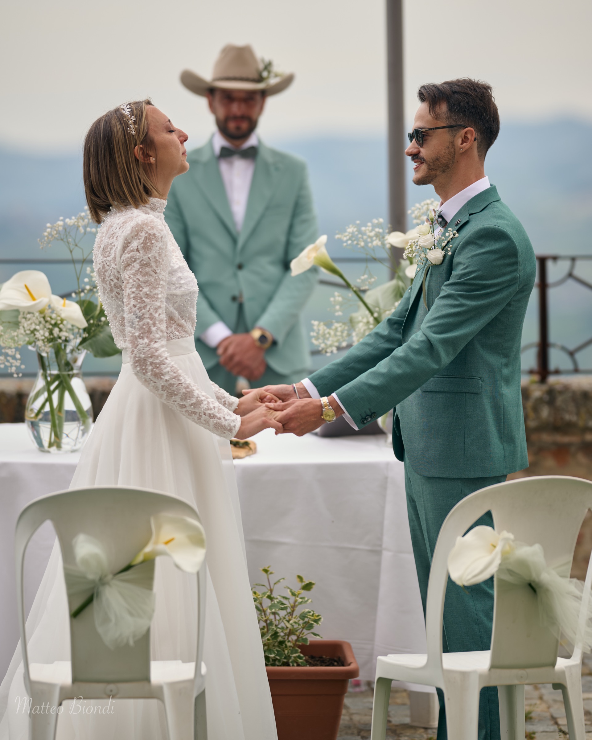 Scambio delle promesse durante una cerimonia di matrimonio